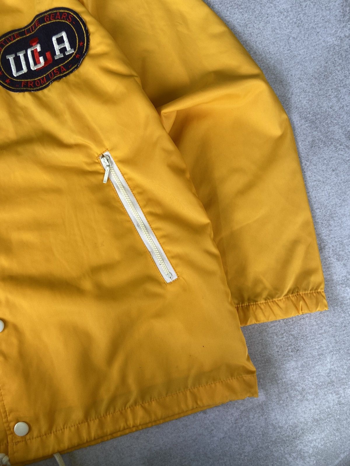 Vintage VINTAGE UCLA NYLON COACH 80s Size US M / EU 48-50 / 2 - 3 Thumbnail