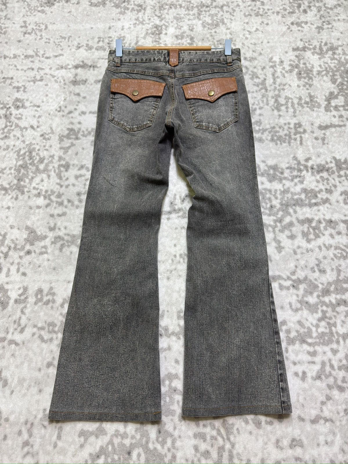 If Six Was Nine Vintage Jayro White Grey Flare Brown Leather Back Pockets Size US 27 - 1 Thumbnail