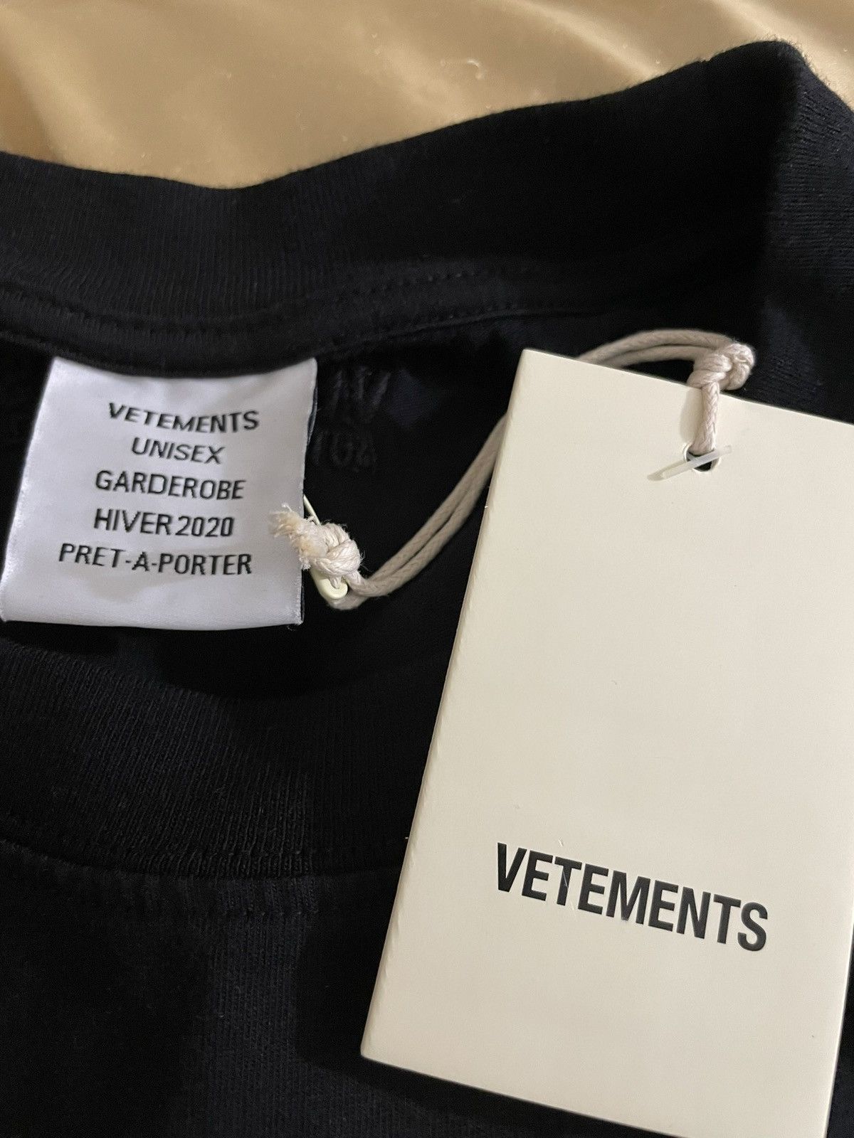 Vetements Vetements - Black Uranus Oversized Cotton Jersey T-Shirt Size US L / EU 52-54 / 3 - 8 Thumbnail