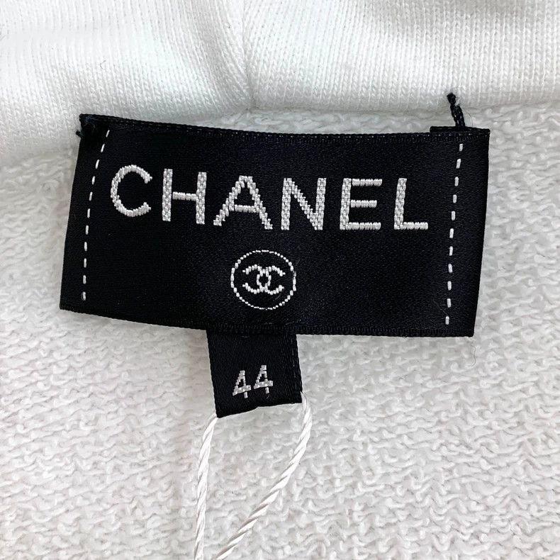 Chanel Chanel White astronaut printed cotton hooded zipper long-s Size US S / EU 44-46 / 1 - 7 Thumbnail