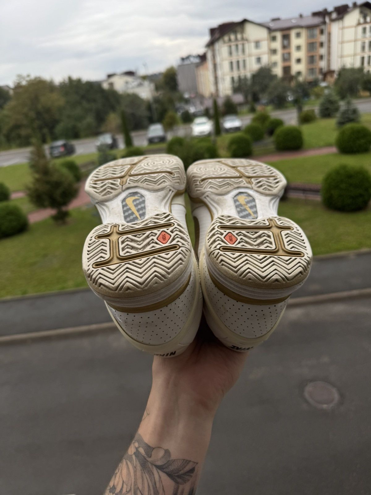 Nike Nike Lunar Vapor Tour Federer Tennis Wimbledon 2010 Shoes Size US 10 / EU 43 - 7 Thumbnail