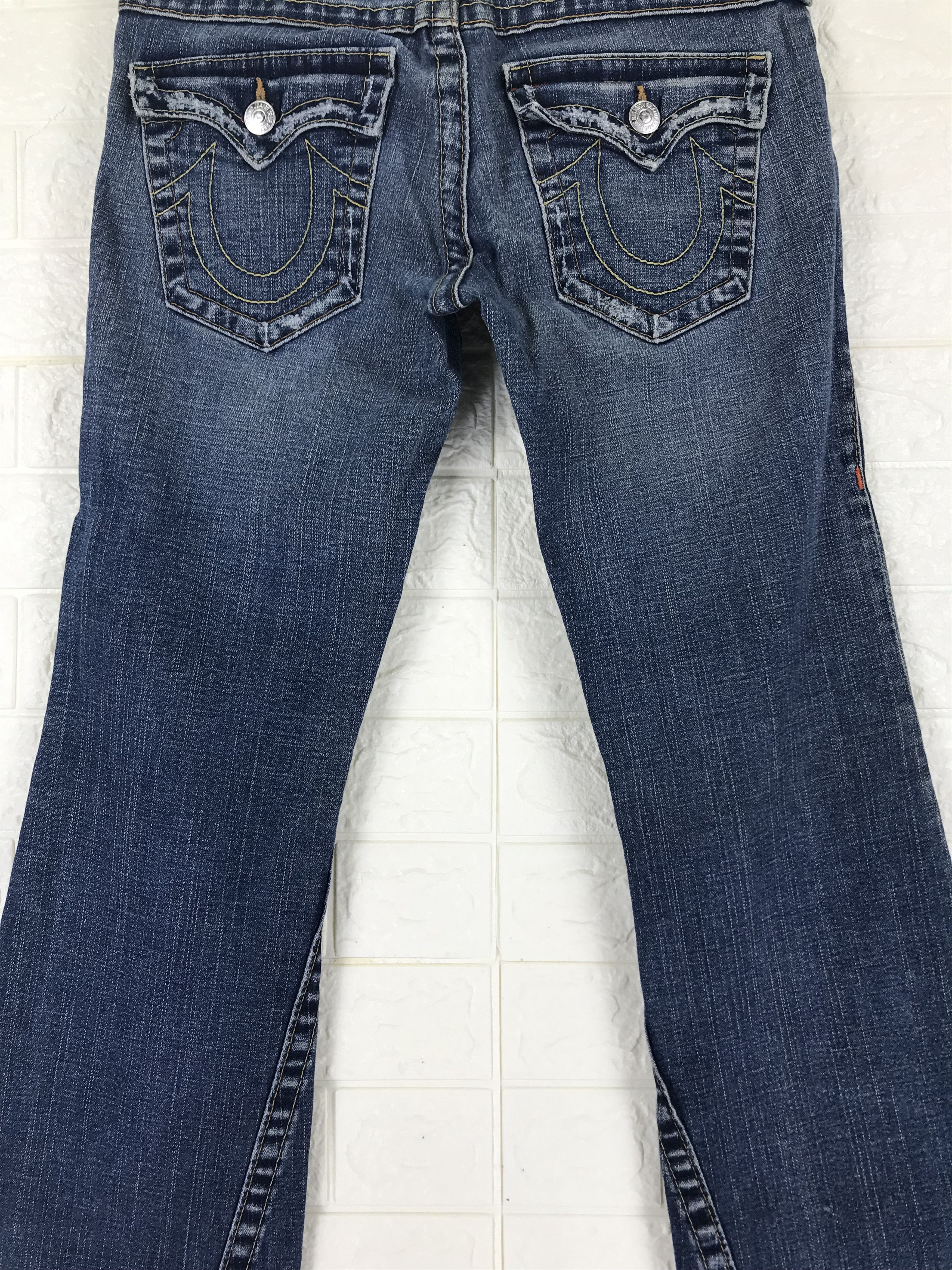 True Religion Vintage USA True Religion Low Rise Super Flare Jeans Size 30" / US 8 / IT 44 - 7 Thumbnail