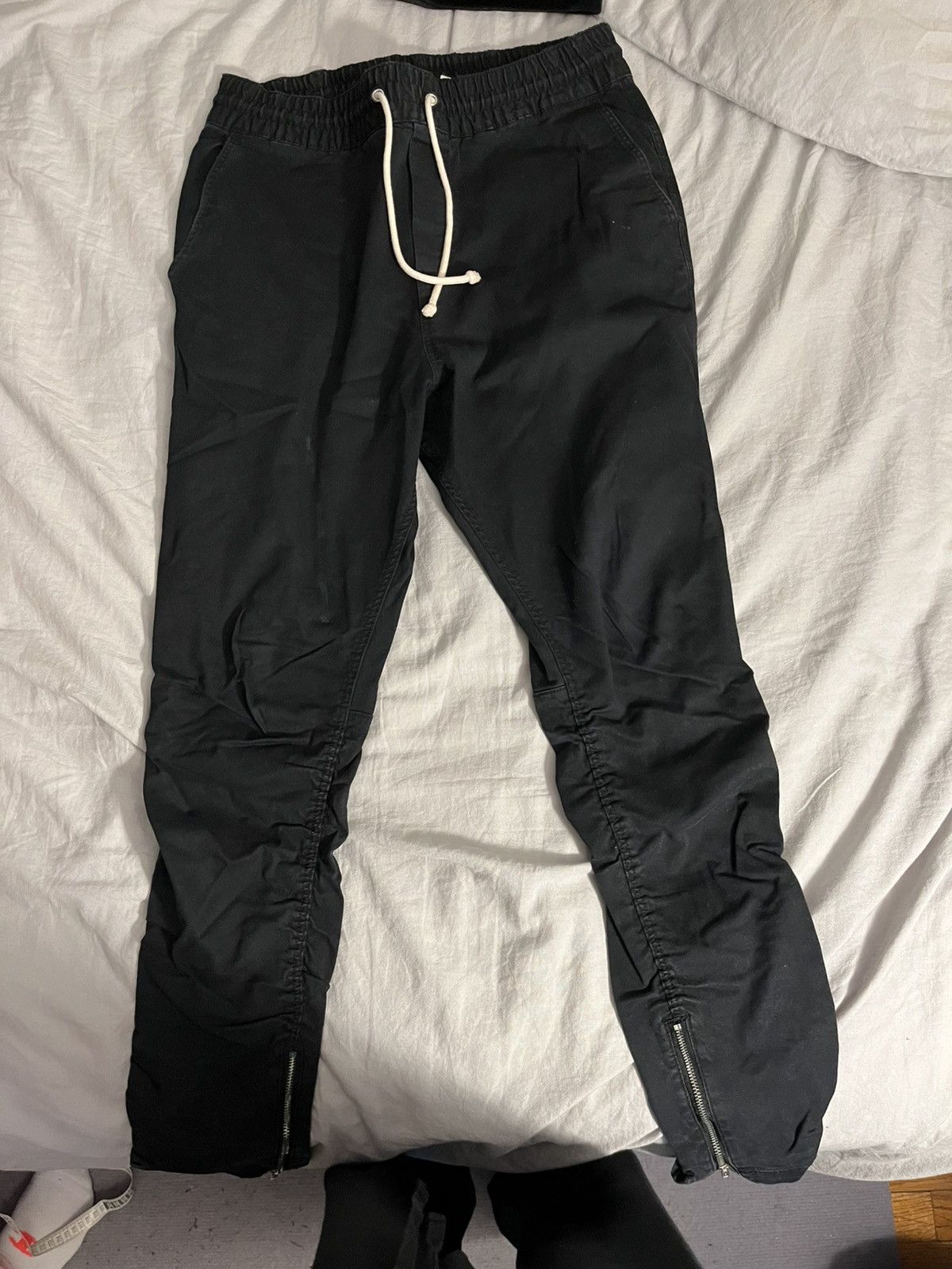 Other Black zipper joggers Size US 28 / EU 44 - 1 Thumbnail