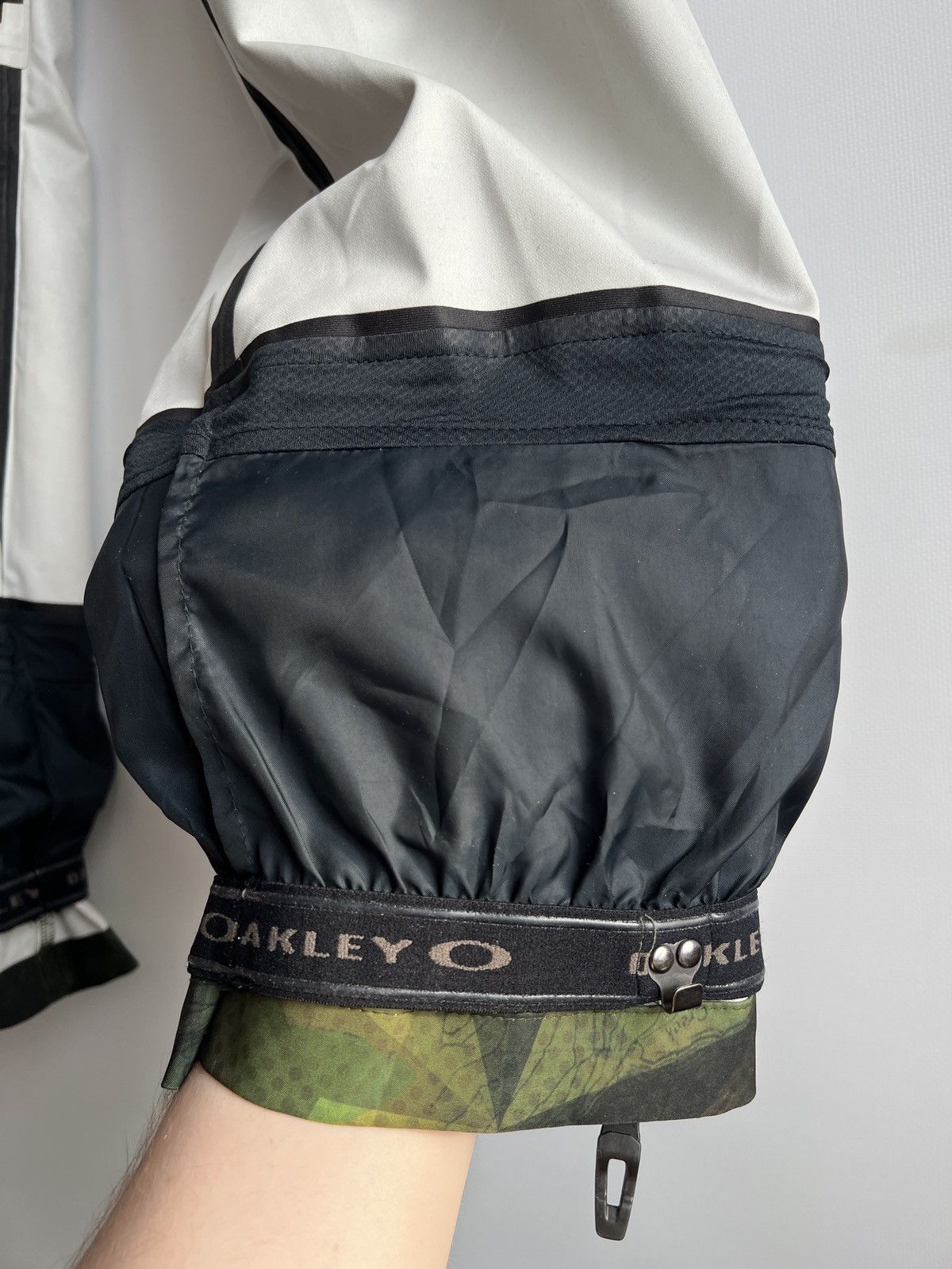 Oakley Oakley Ski Snowboard Pants Size US 31 - 15 Thumbnail