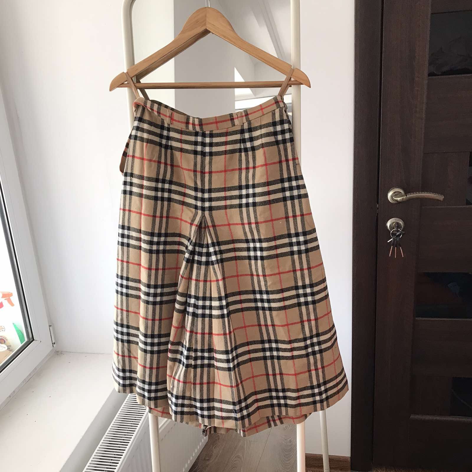 Burberry Vintage Burberrys Nova Check Beige Stretch Pleated Skirt Size 34" / US 12 / IT 48 - 2 Thumbnail