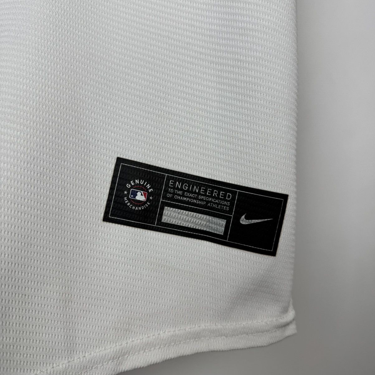 Nike CHICAGO WHITE SOX HOME BASEBALL MLB SHIRT JERSEY sz L MEN Size US L / EU 52-54 / 3 - 6 Thumbnail