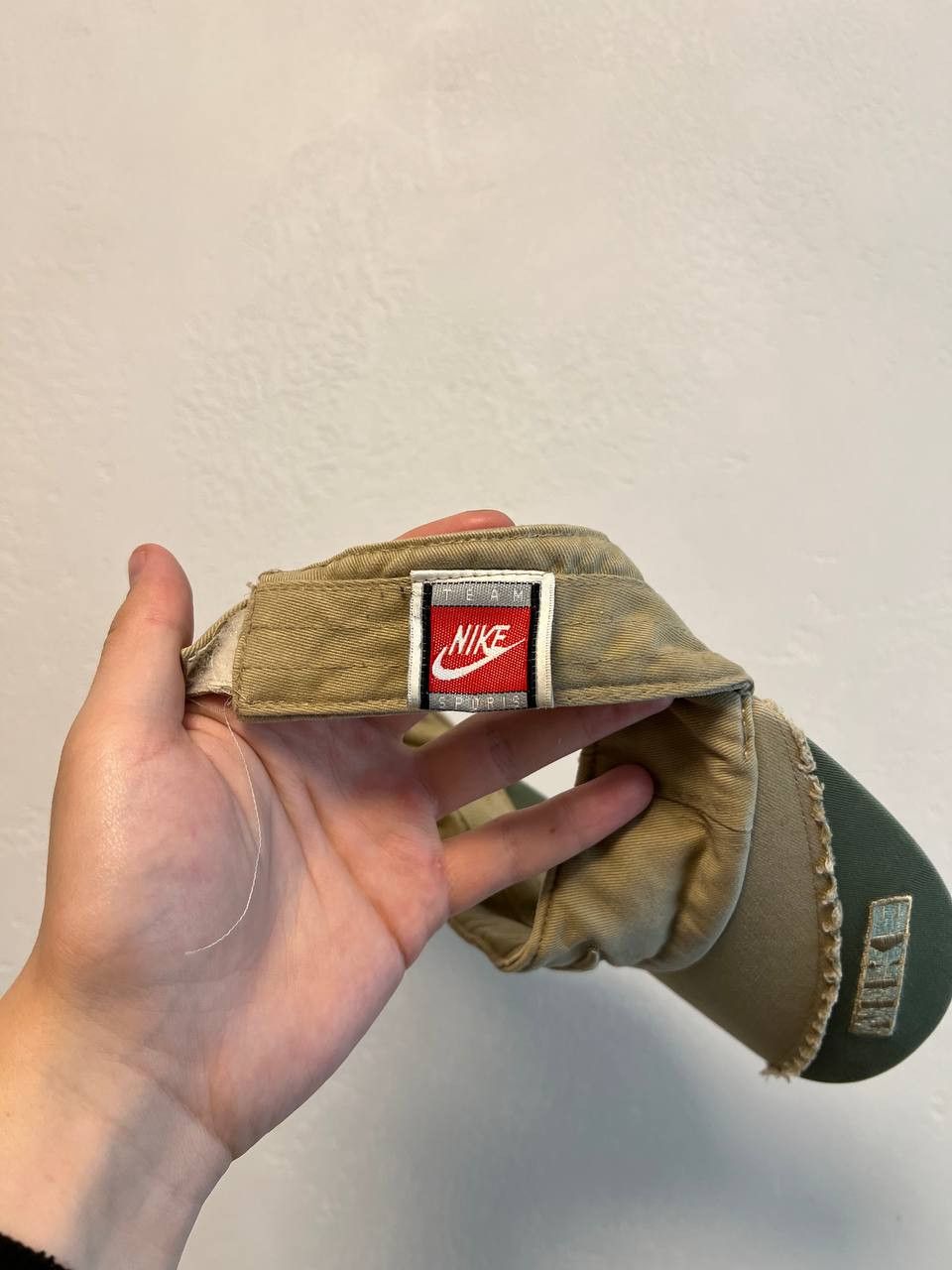 Nike Vintage Nike Tennis Cap Distressed Streetwear Size ONE SIZE - 3 Thumbnail
