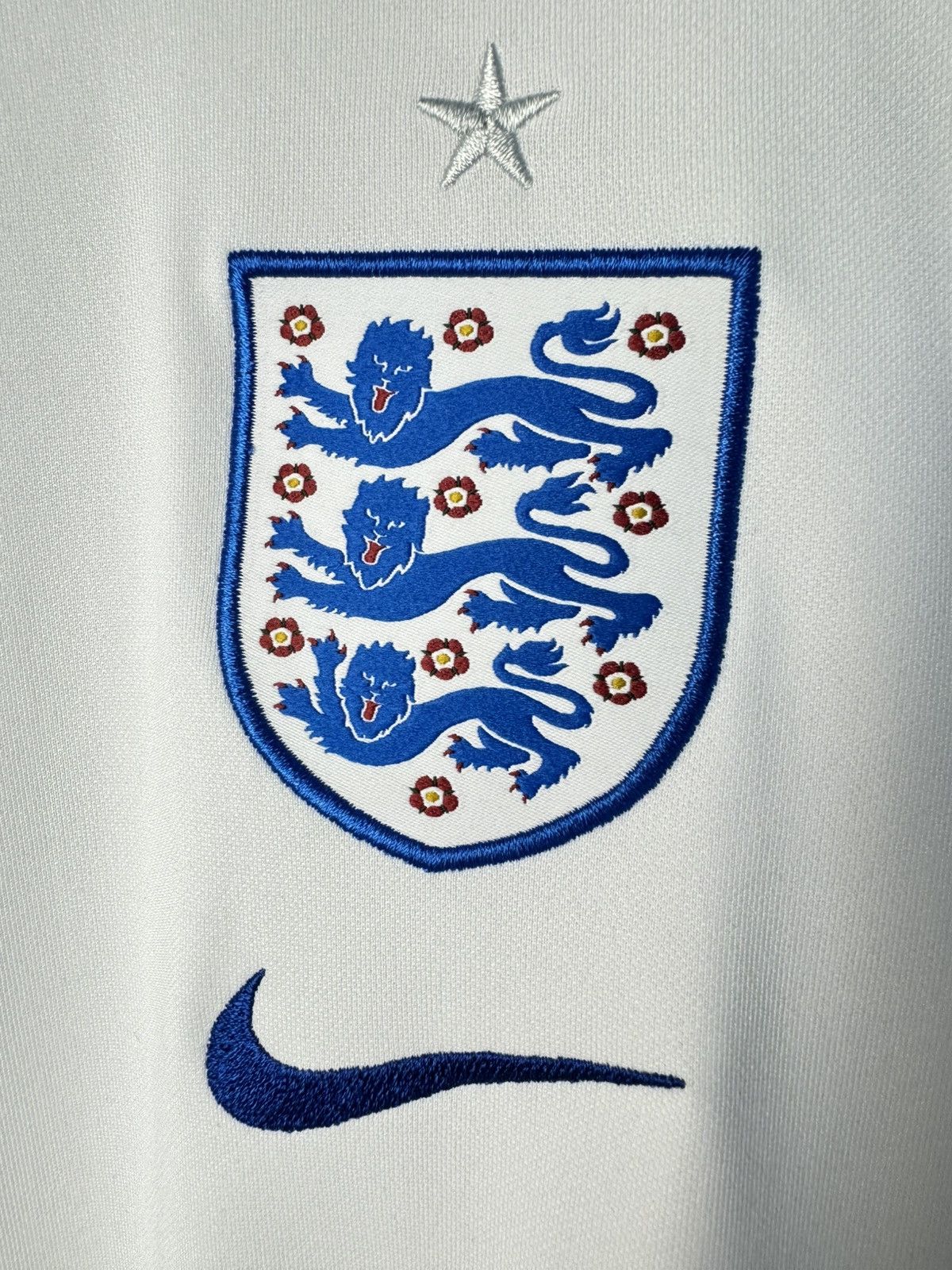 Nike England 2020 2021 Home Football Shirt Soccer Jersey Nike Size US XL / EU 56 / 4 - 4 Thumbnail