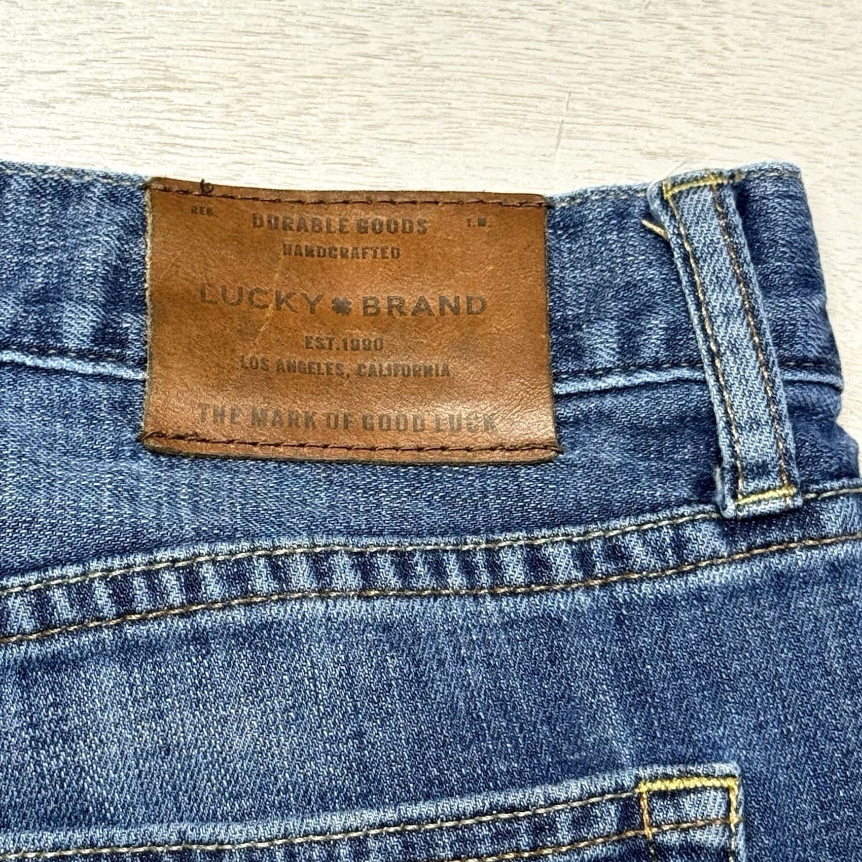 Lucky Brand Lucky Brand Men’s Jeans 181 Relaxed Straight 38x34 Blue Denim 5-Pocket Solid Mid Rise Jeans Mens Regular Blue Size US 38 / EU 54 - 6 Thumbnail