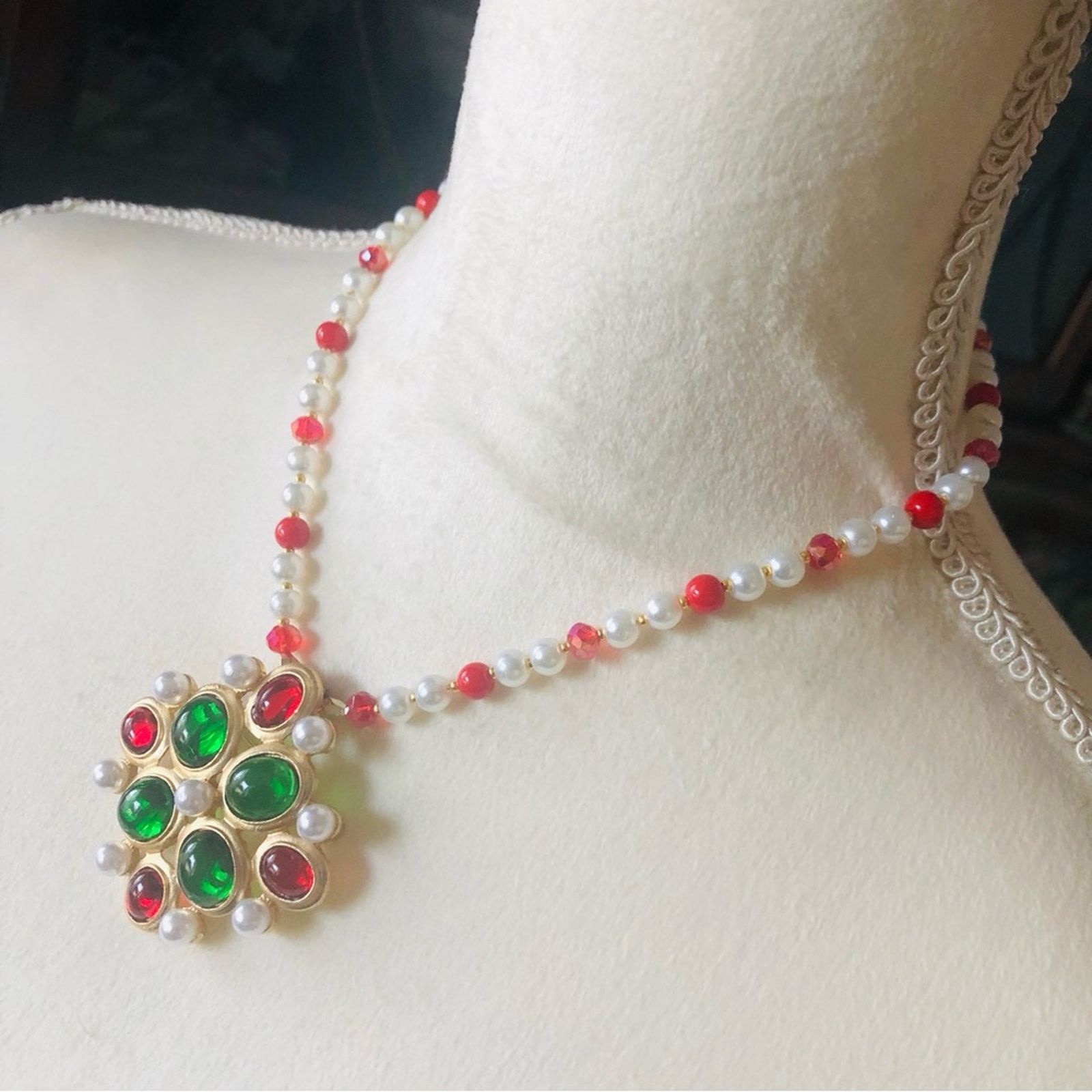 Handmade Handcrafted repurpose cabochon glass stone Pearl necklace Size ONE SIZE - 5 Thumbnail