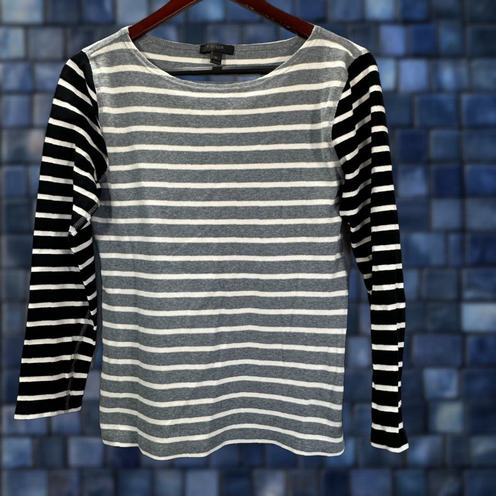 J.Crew J.CREW Top Womens M Stripe Knit Long Sleeve Pullover Gray Black Tee Size M / US 6-8 / IT 42-44 - 1 Thumbnail