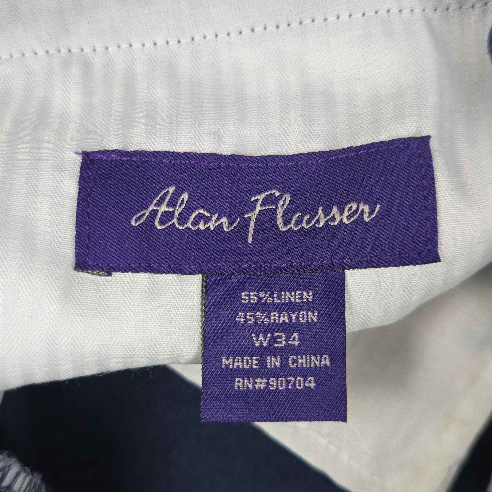 Alan Flusser Alan Flusser 34 Navy Linen Blend Flat Front Chino Shorts Size US 34 / EU 50 - 13 Thumbnail