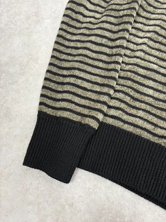 Balmain 2015 Balmain H&M Striped Signature Buttoned Sweater Size US M / EU 48-50 / 2 - 7 Thumbnail