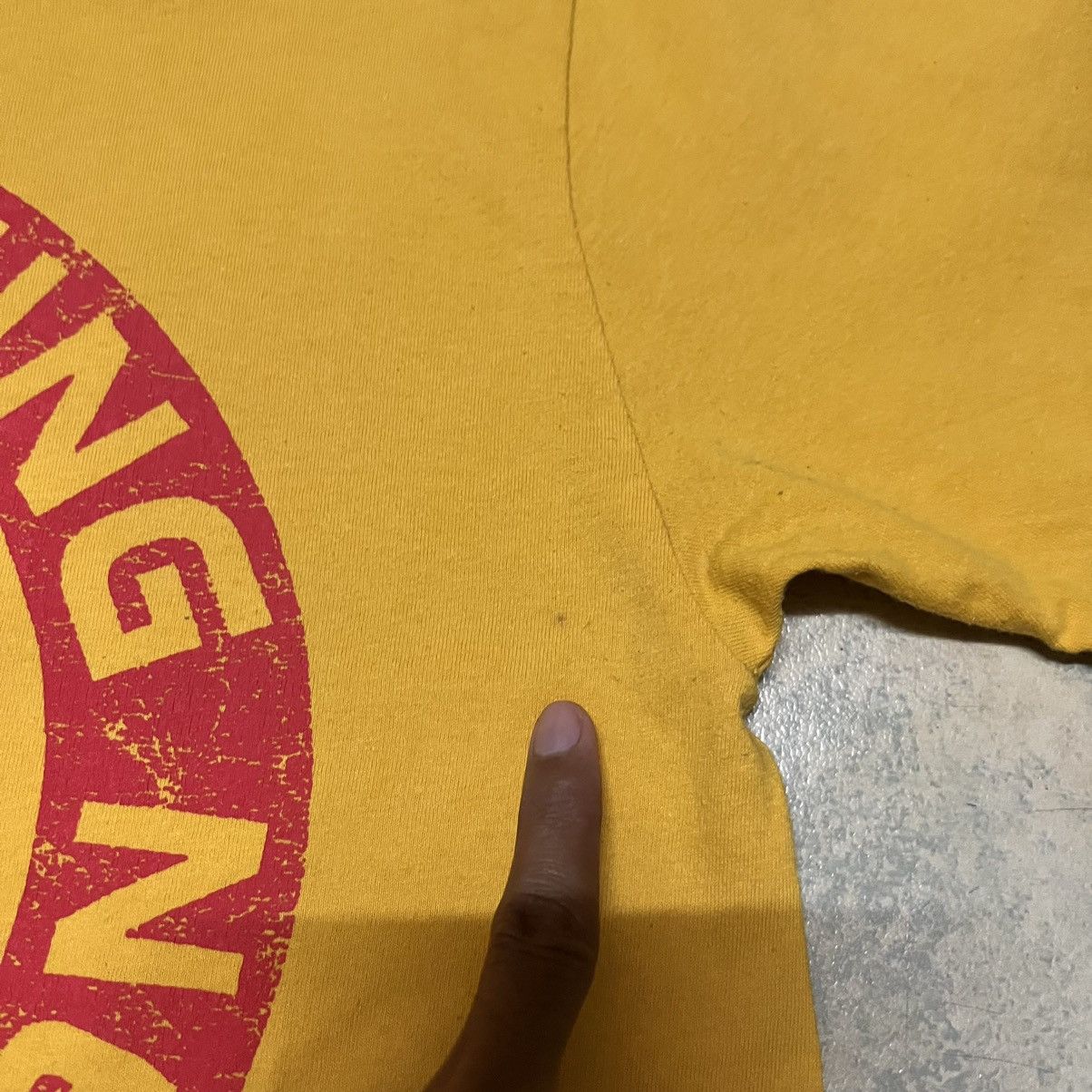 New Balance Vintage New Balance Big Logo T Shirt Size US M / EU 48-50 / 2 - 6 Thumbnail