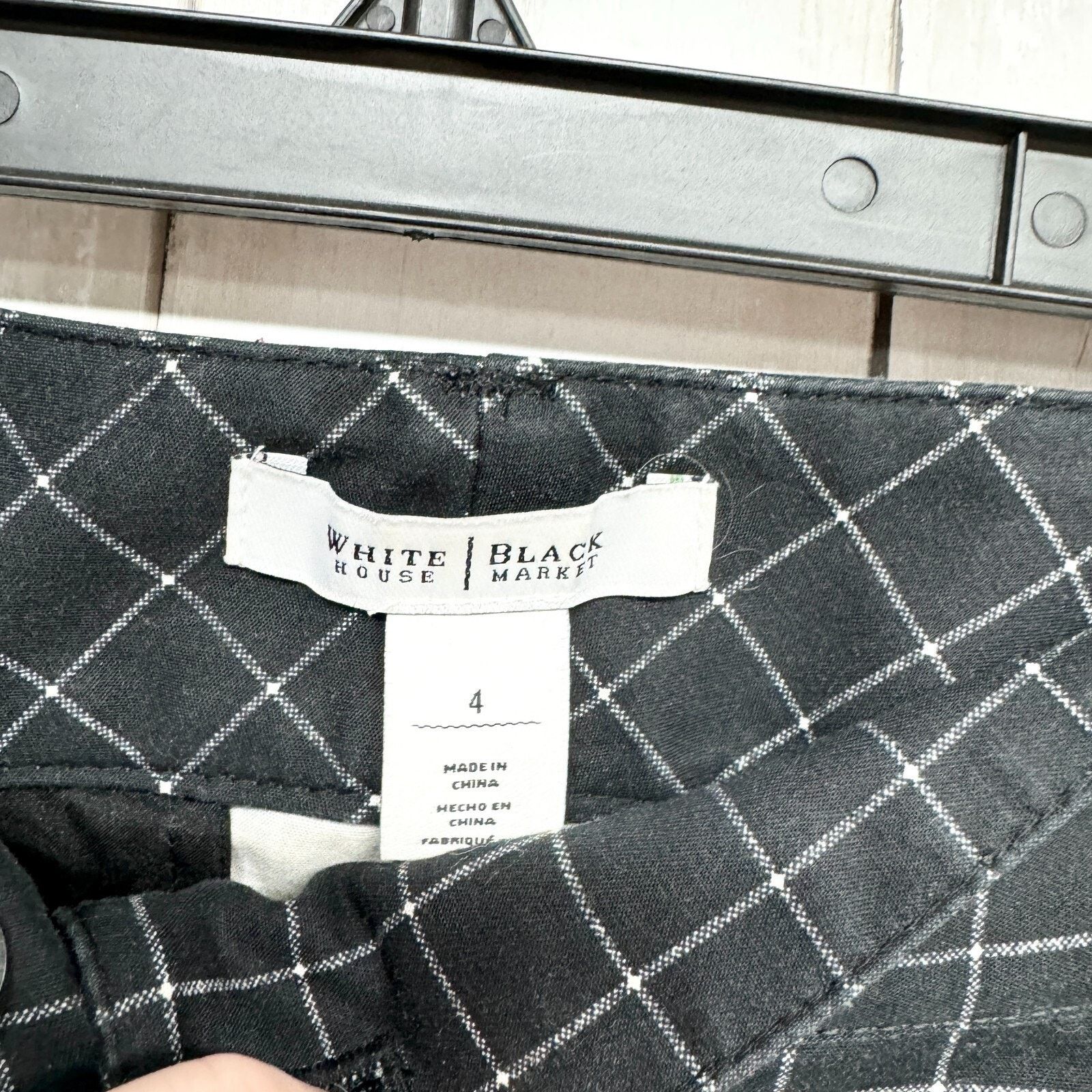 White House Black Market White House Black Market Pants Women 4 Crop Slim Straight Size 27" / US 4 / IT 40 - 2 Thumbnail