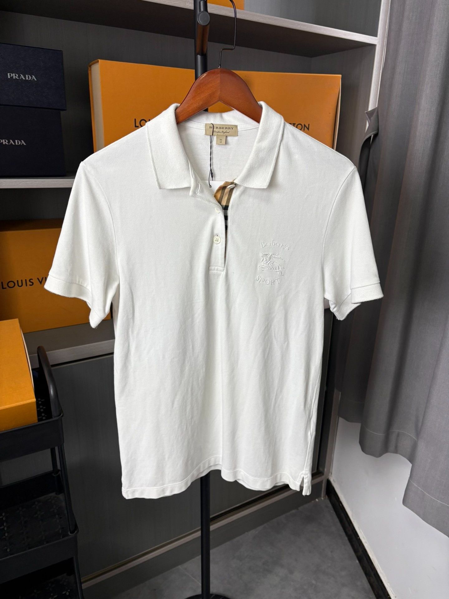 Burberry Burberry White Polo XS Men Size US XS / EU 42 / 0 - 1 Thumbnail