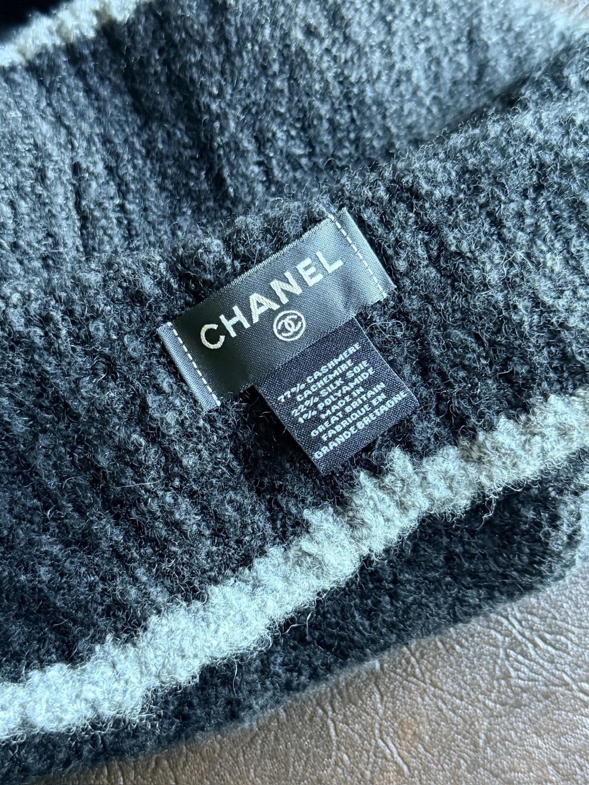 Chanel Chanel Cashmere & Silk Balaclava Face Mask Size ONE SIZE - 6 Thumbnail