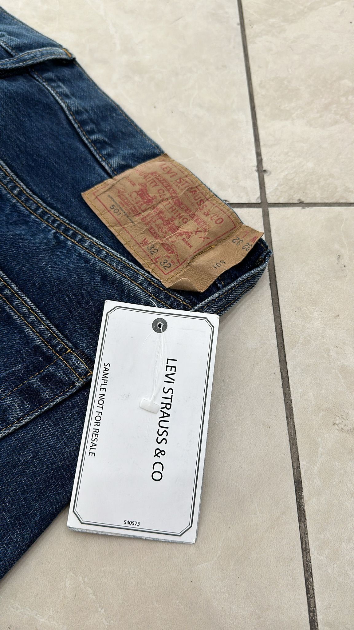 Levi's Vintage Clothing LVC SAMPLE Levi's Vintage Clothing 1984 501XX Selvedge Jean Size US 32 / EU 48 - 5 Thumbnail