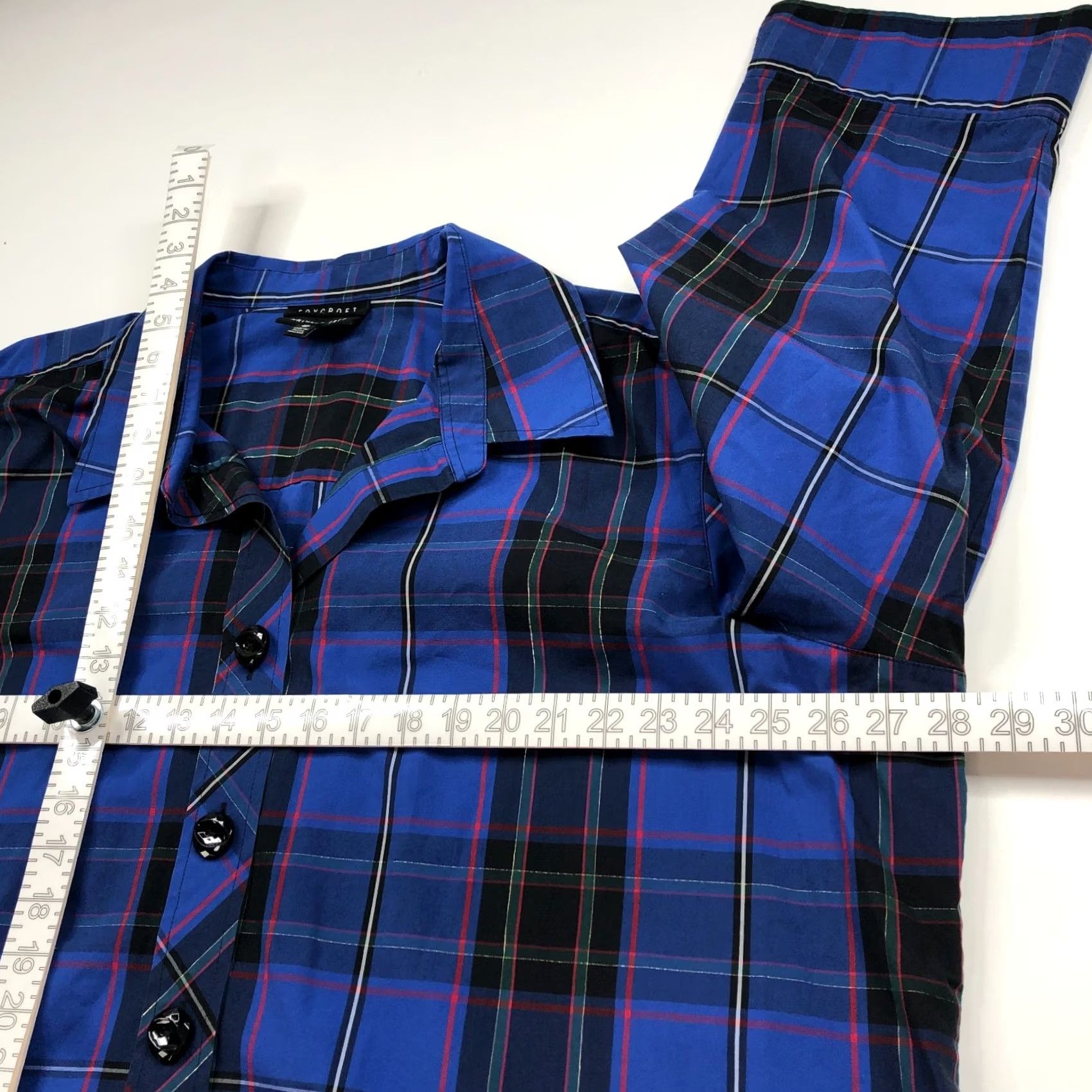 Vintage Foxcroft Plaid Shirt Blue 24W Long Sleeve Button-Up Womens Plus Shaped Wrinkle Free Casual Ready to Wear Size 4XL / US 24-26 - 7 Thumbnail