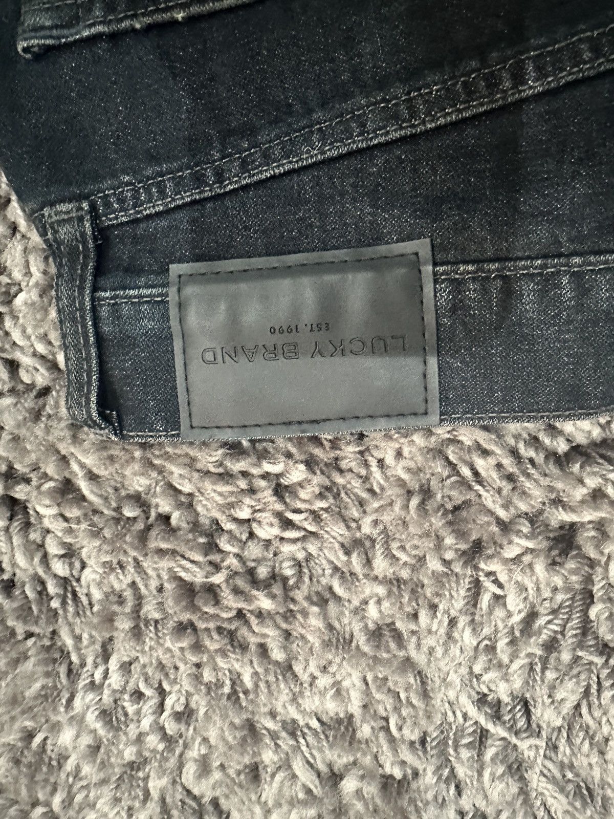 Lucky Brand Black Vintage Lucky Jeans Size US 32 / EU 48 - 5 Thumbnail