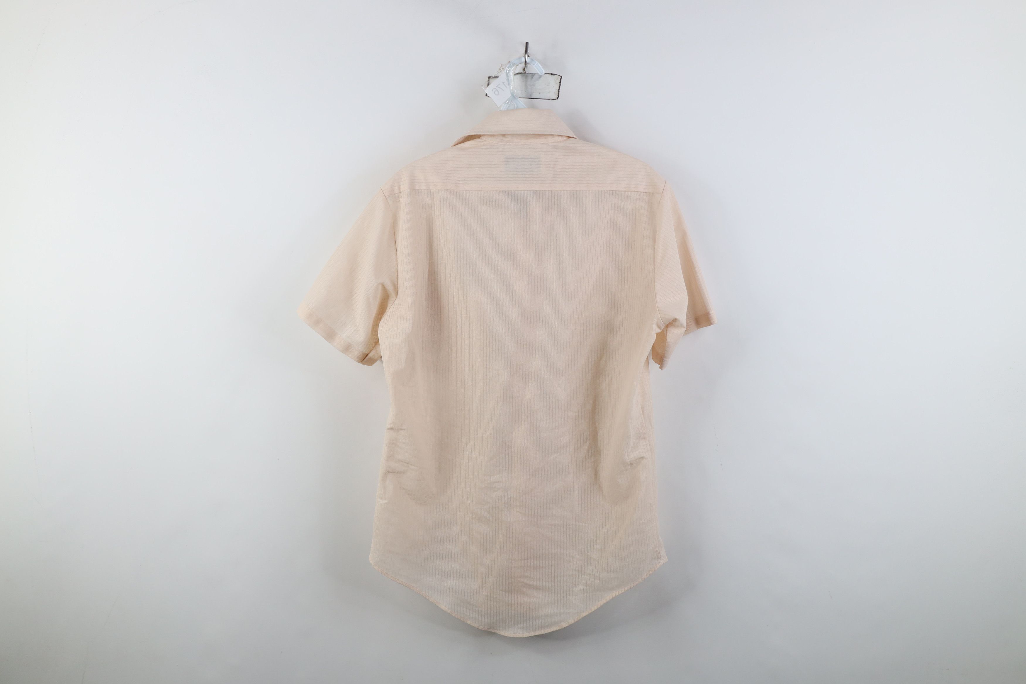 Vintage Vintage 70s Streetwear Knit Short Sleeve Button Shirt USA Size US S / EU 44-46 / 1 - 11 Thumbnail
