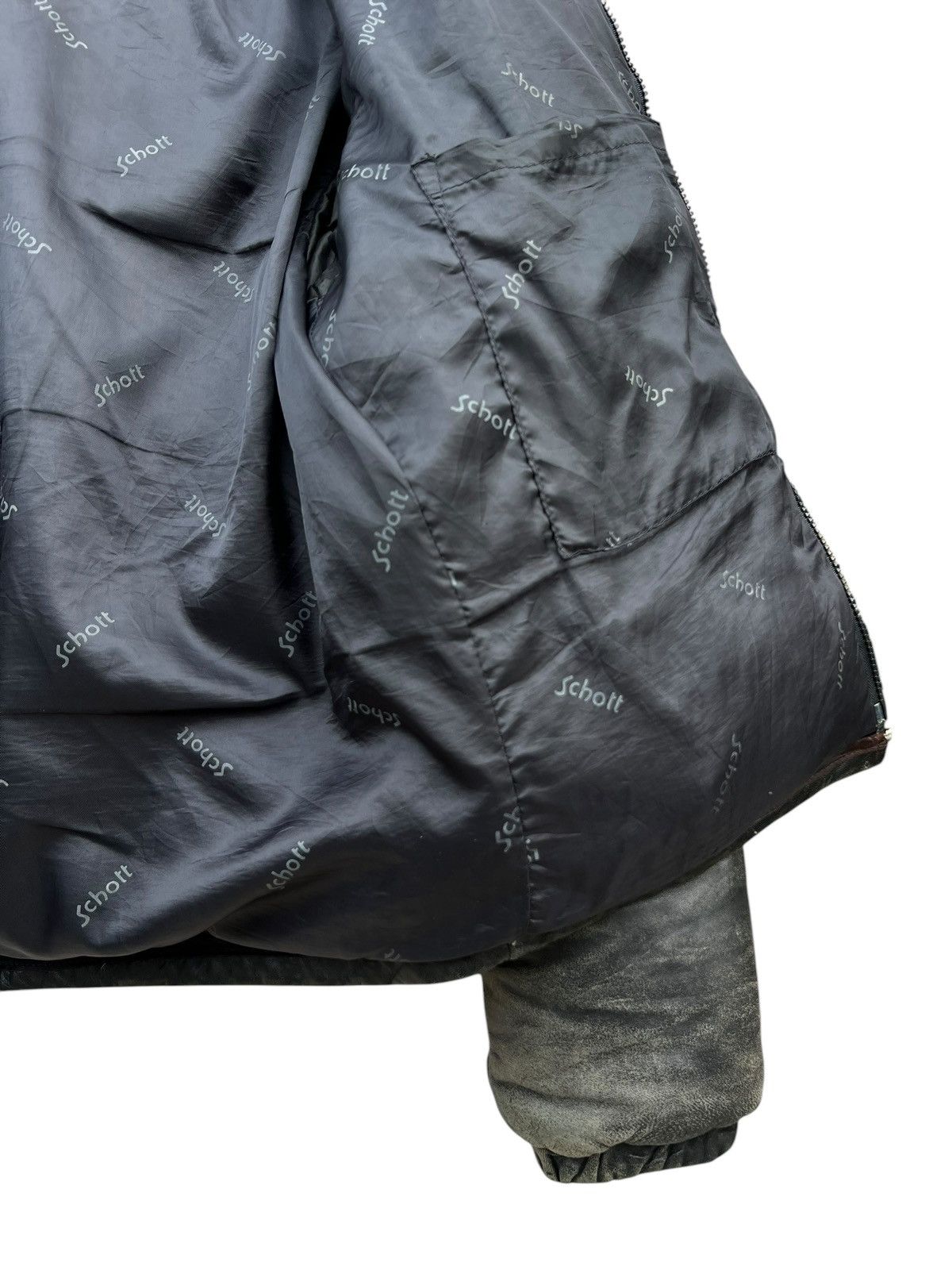 Schott × Vintage Vintage Schott Black Leather Puffer Down Jacket Size US M / EU 48-50 / 2 - 15 Thumbnail