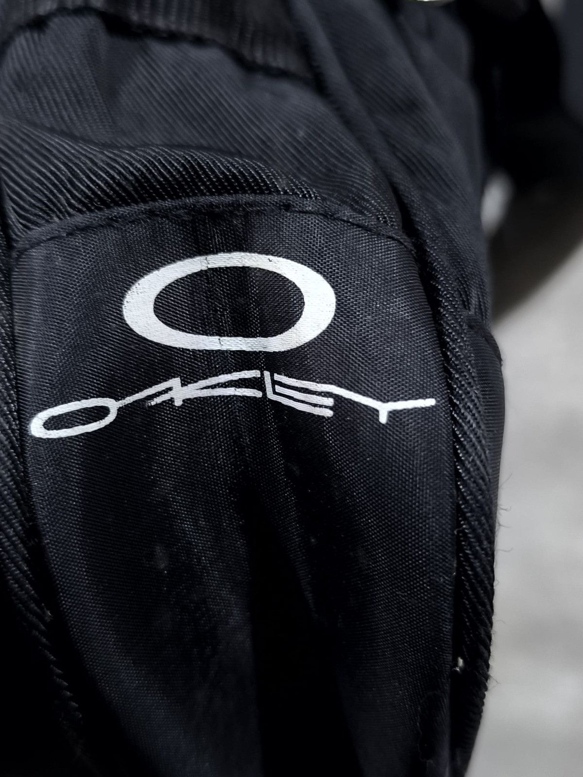Oakley Vintage Oakley Mini CrossBody Bag Tactical Made In Usa Size ONE SIZE - 6 Thumbnail