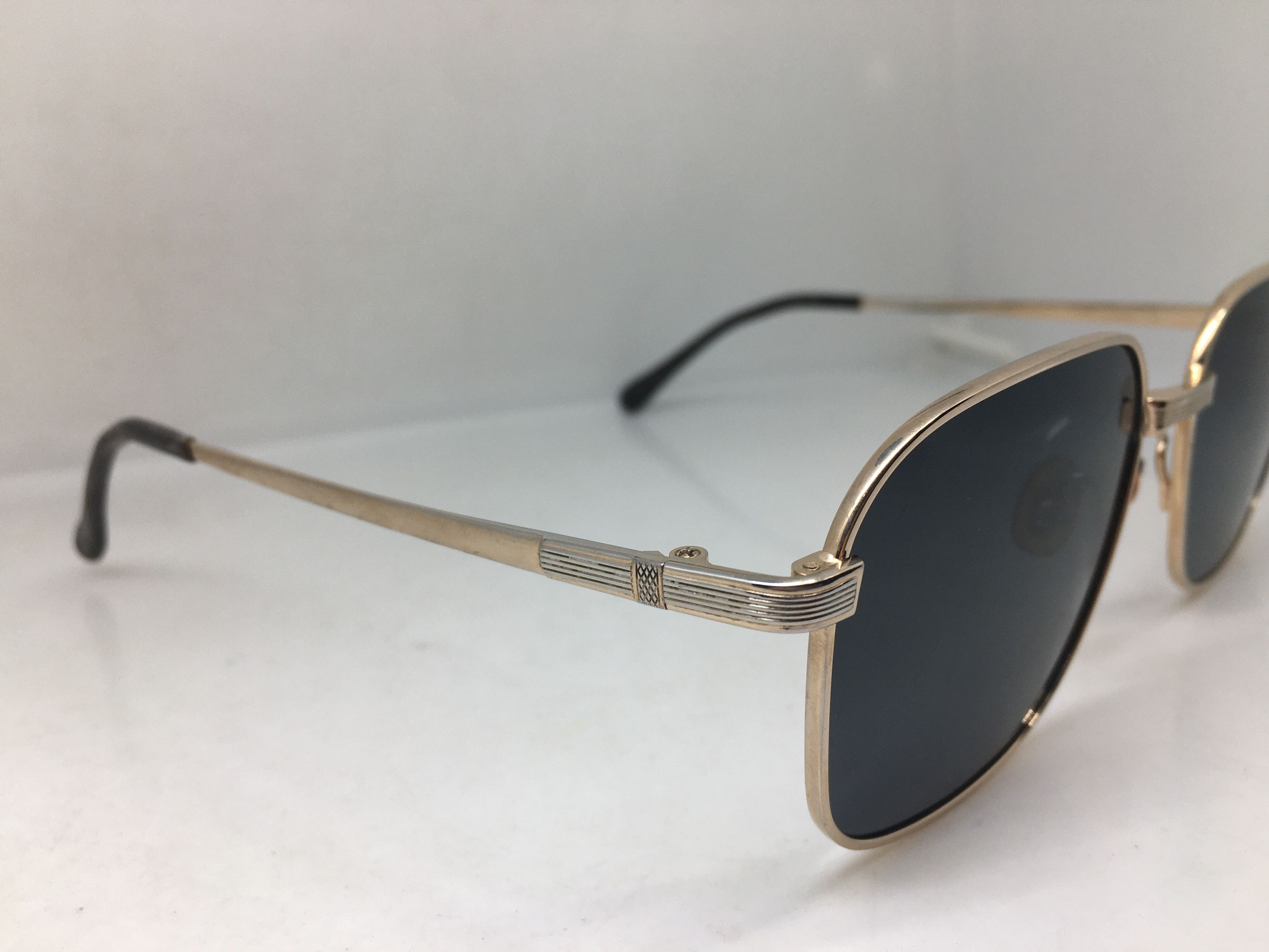Nikon Vintage Nikon Titanium Polarized Sunglasses Frame Size ONE SIZE - 2 Thumbnail