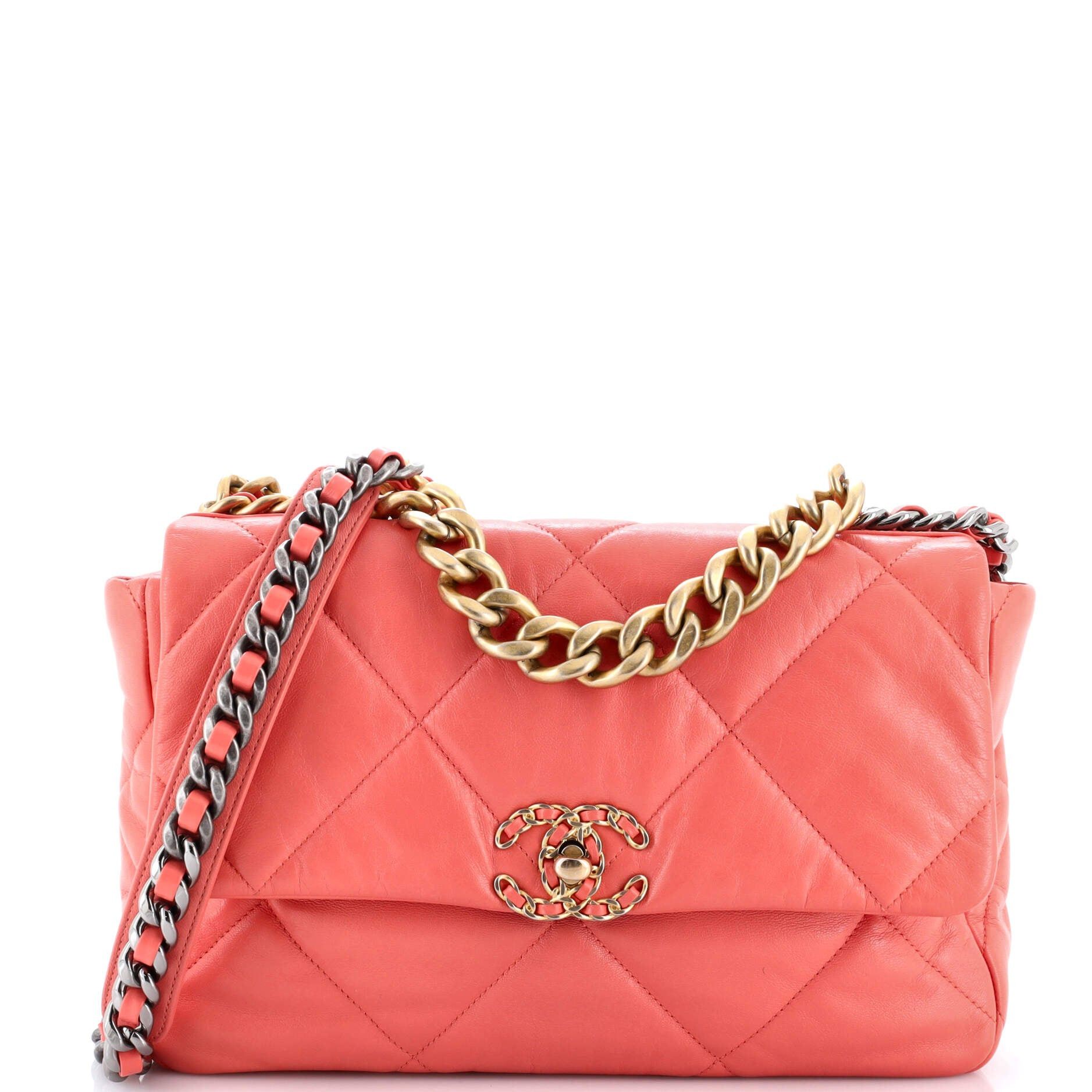 Chanel 19 Flap Bag Size ONE SIZE - 1 Thumbnail