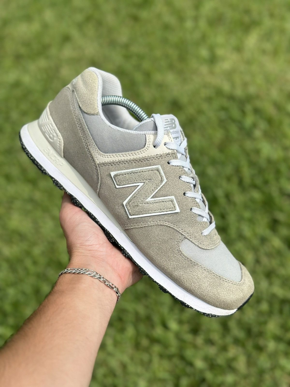 New balance 574 size 10.5 hotsell