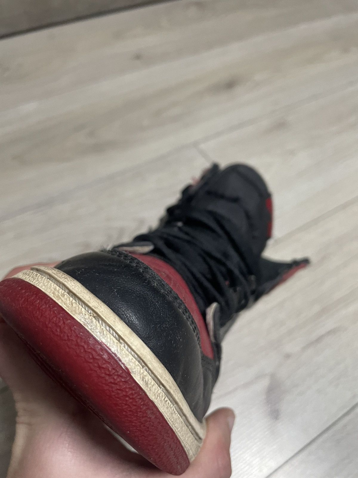 Jordan Brand × Nike Nike Air Jordan 1 Retro OG High “Bred Toe” Size US 9 / EU 42 - 23 Thumbnail