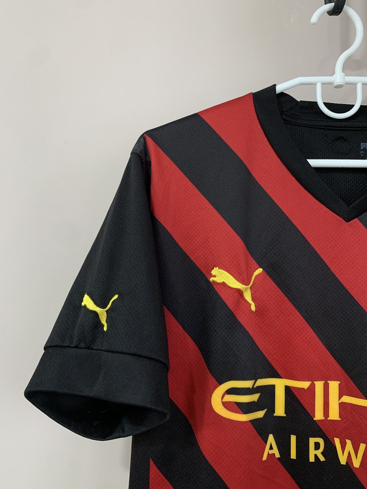 Puma Manchester City Third Football Shirt Puma Soccer Jersey Sz L Size US L / EU 52-54 / 3 - 4 Thumbnail