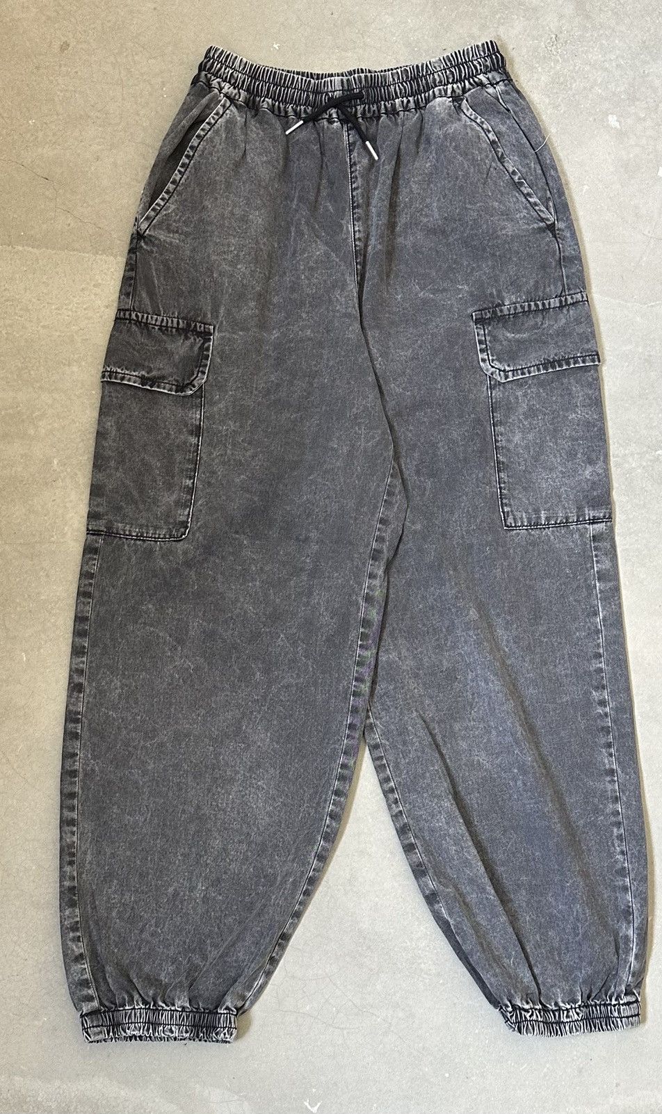 GU GU BALLON CARGO PANT Size US 28 / EU 44 - 1 Thumbnail