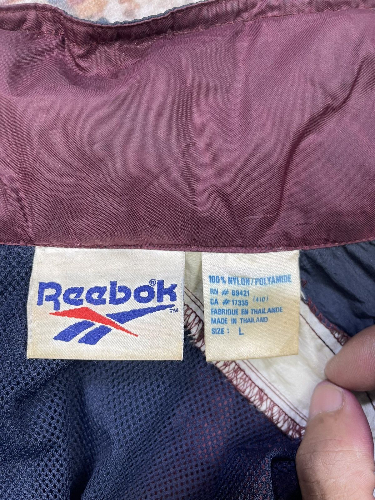 Reebok Vtg 90s Reebok Big Logo 1/2 Divided Nylon Jacket Size US L / EU 52-54 / 3 - 12 Thumbnail