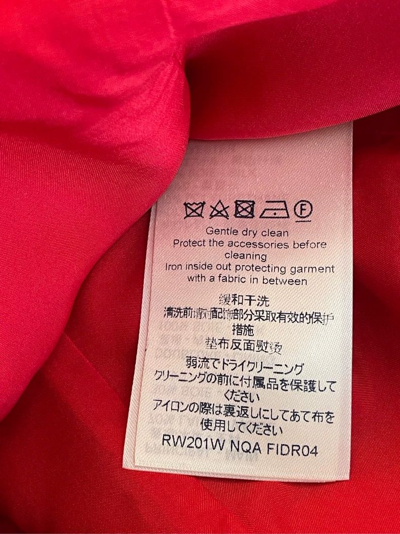 Louis Vuitton Louis Vuitton Red V-neck sleeveless back zip dress Size XS / US 0-2 / IT 36-38 - 5 Thumbnail