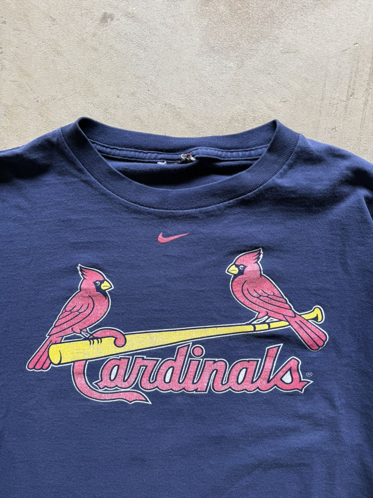Nike Vintage Nike Center Swoosh St. Louis Cardinals MLB Shirt Size US L / EU 52-54 / 3 - 3 Thumbnail