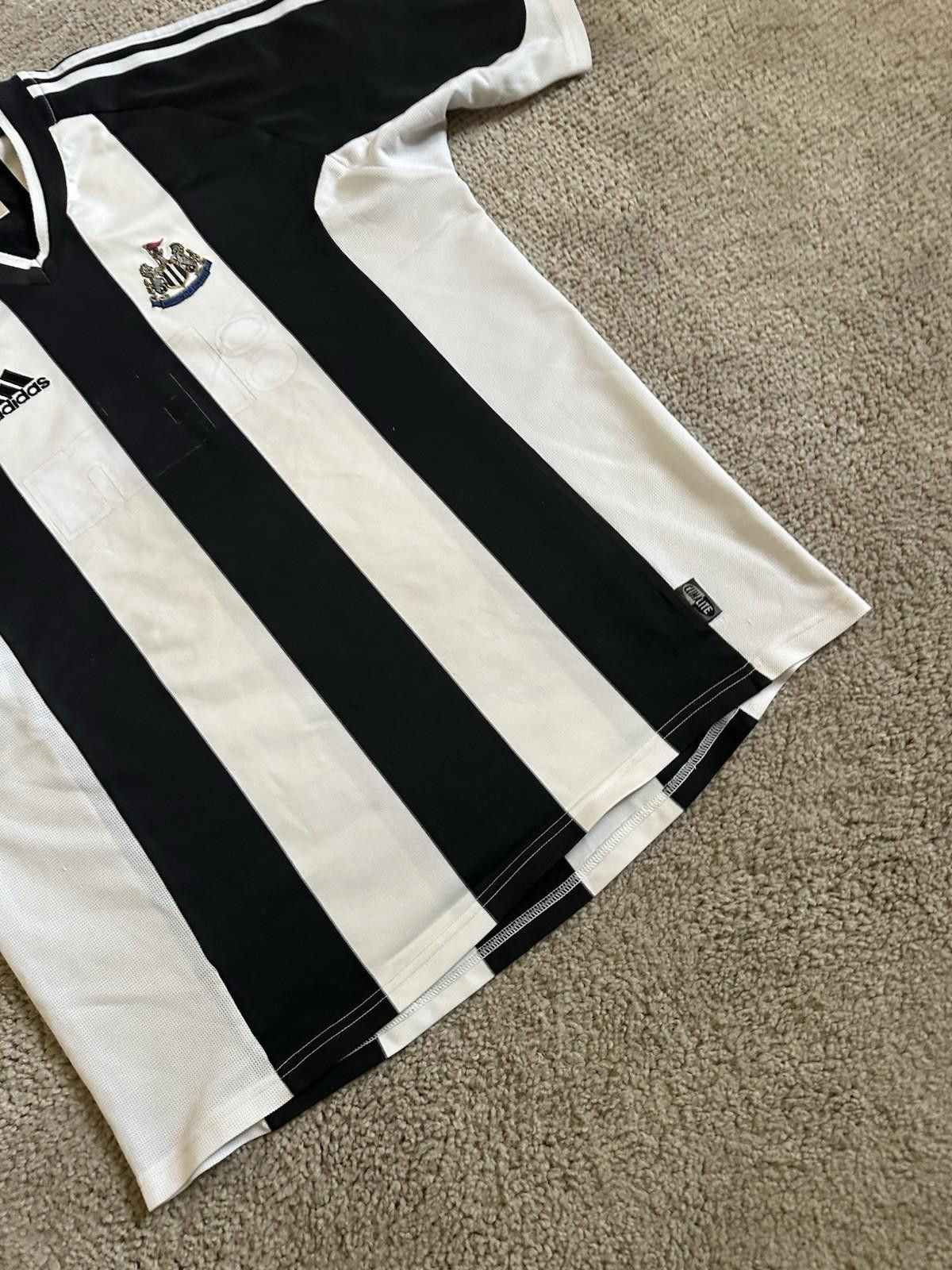 Adidas Newcastle 2001/2002 Home Football Shirt Soccer Jersey Sz XL Size US XL / EU 56 / 4 - 2 Thumbnail