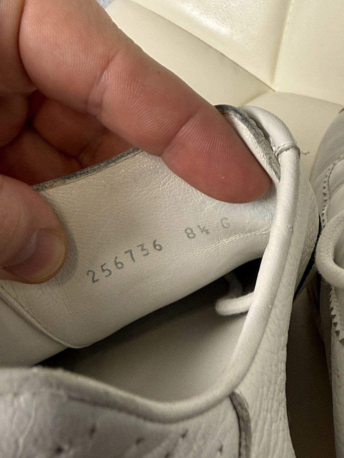 Gucci Gucci White Leather Low Top Sneakers Web Stripe & GG Logo Size US 9 / EU 42 - 23 Thumbnail