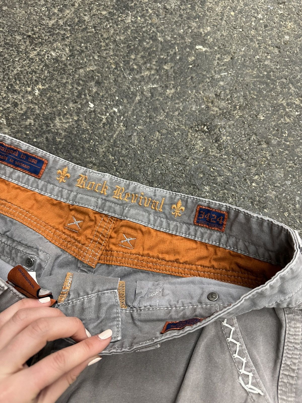 Rock Revival × Vintage Y2K rock revival cargo shorts Size US 32 / EU 48 - 6 Thumbnail
