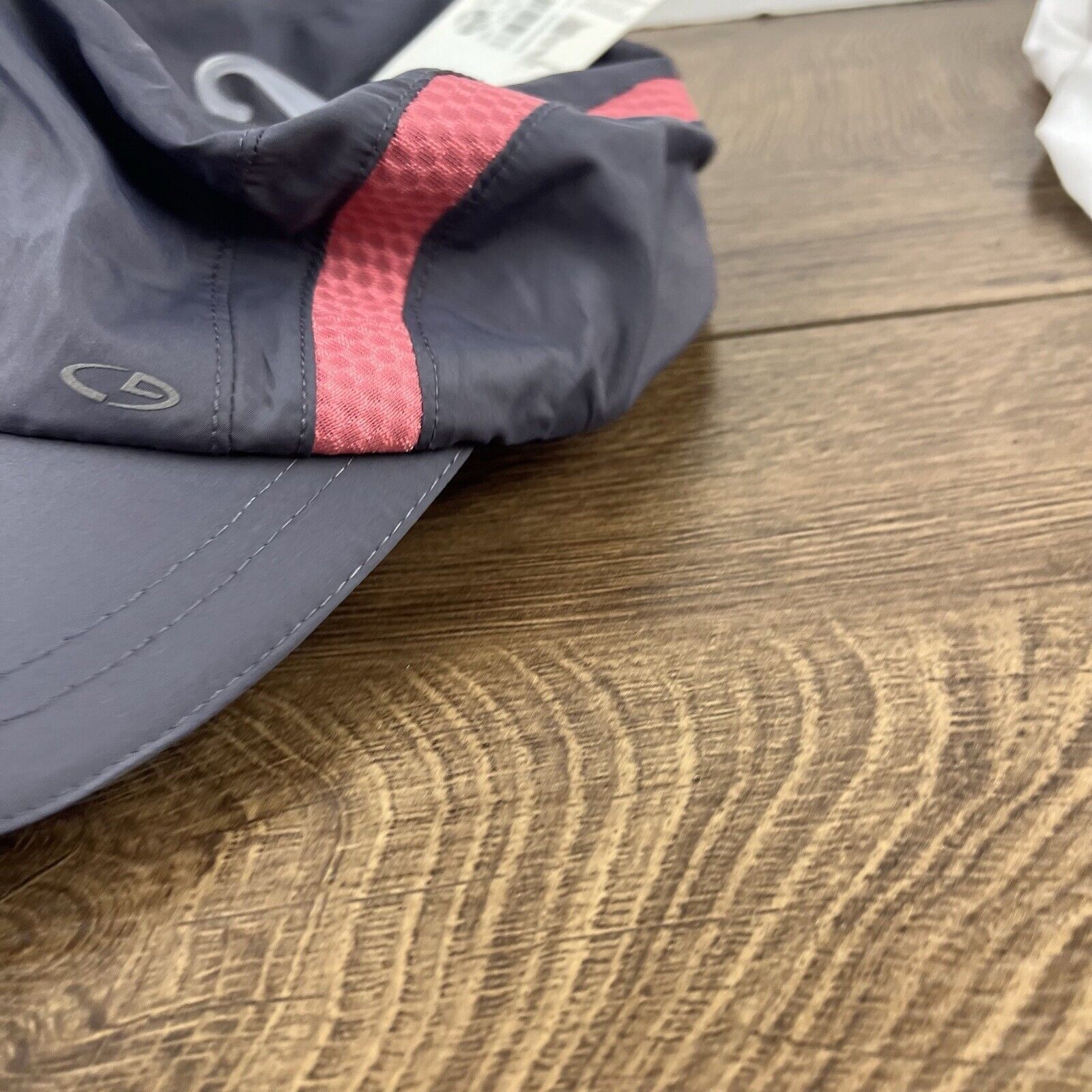 Champion Womens Running Hat Athletic Hat Gray Adjustable Hat Champion Size ONE SIZE - 6 Thumbnail