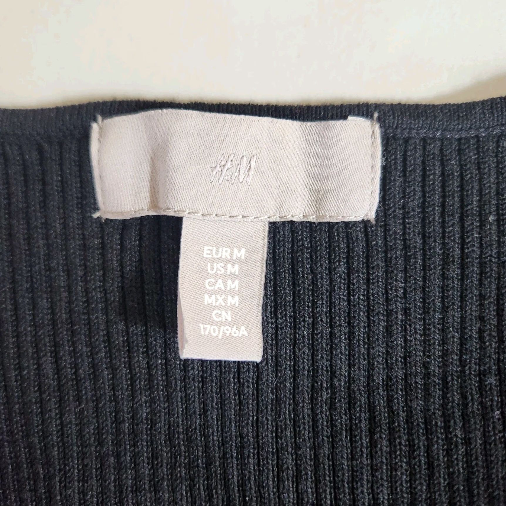 H&M H&M Womens Dress M Black Rib-Knit Long Sleeve Sweetheart Neckline Bodycon Size M / US 6-8 / IT 42-44 - 4 Thumbnail