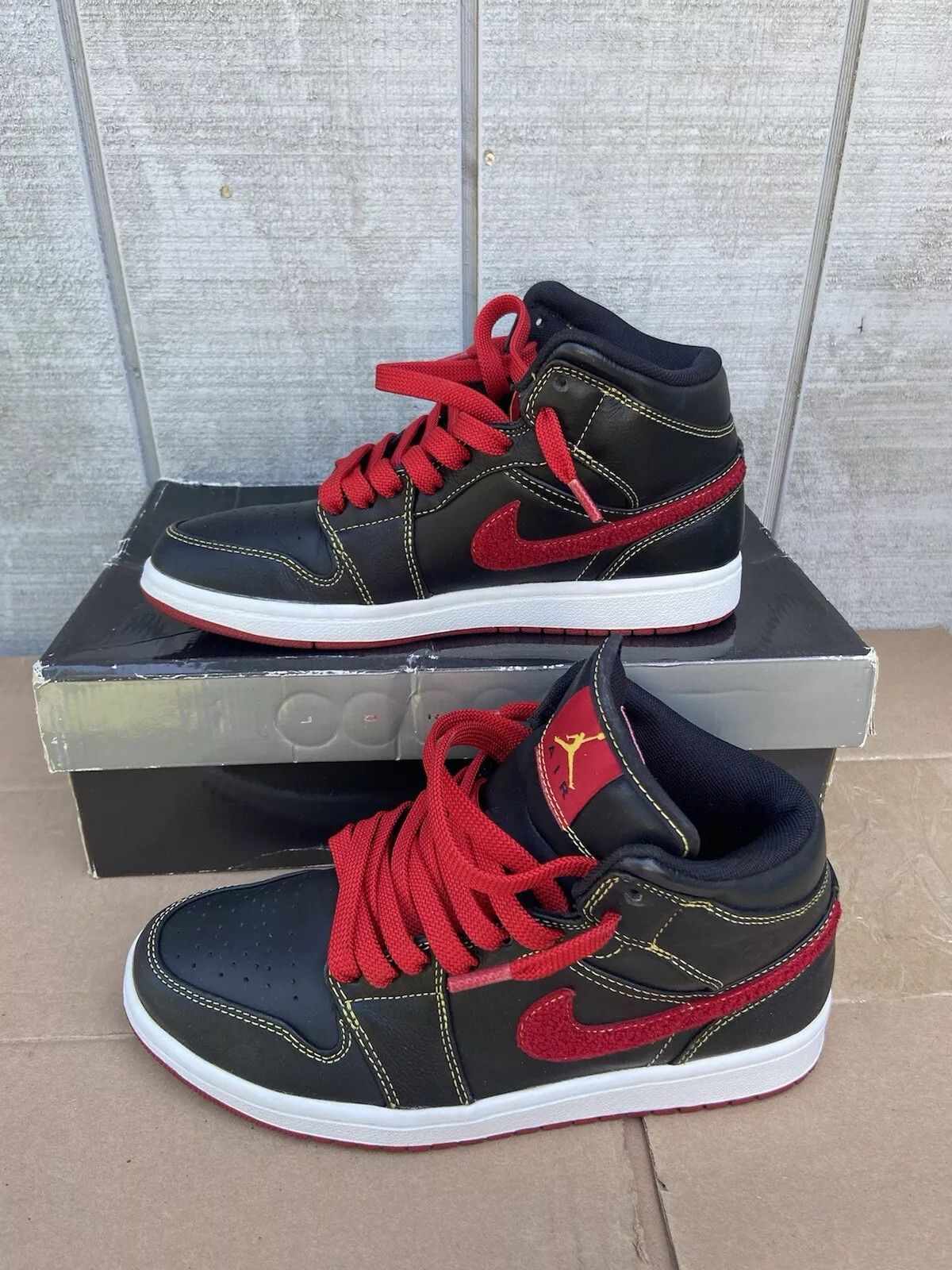 Nike Air Jordan 1 Retro Phat Premier ‘Maize’ 2009 - Size 8 Mens Size US 8 / EU 41 - 2 Thumbnail