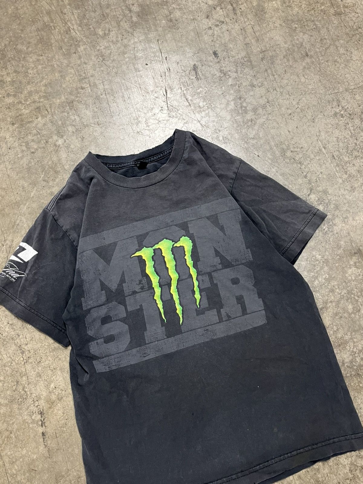 Vintage Monster energy vintage y2k tee skater opium grunge hype Size US M / EU 48-50 / 2 - 3 Thumbnail