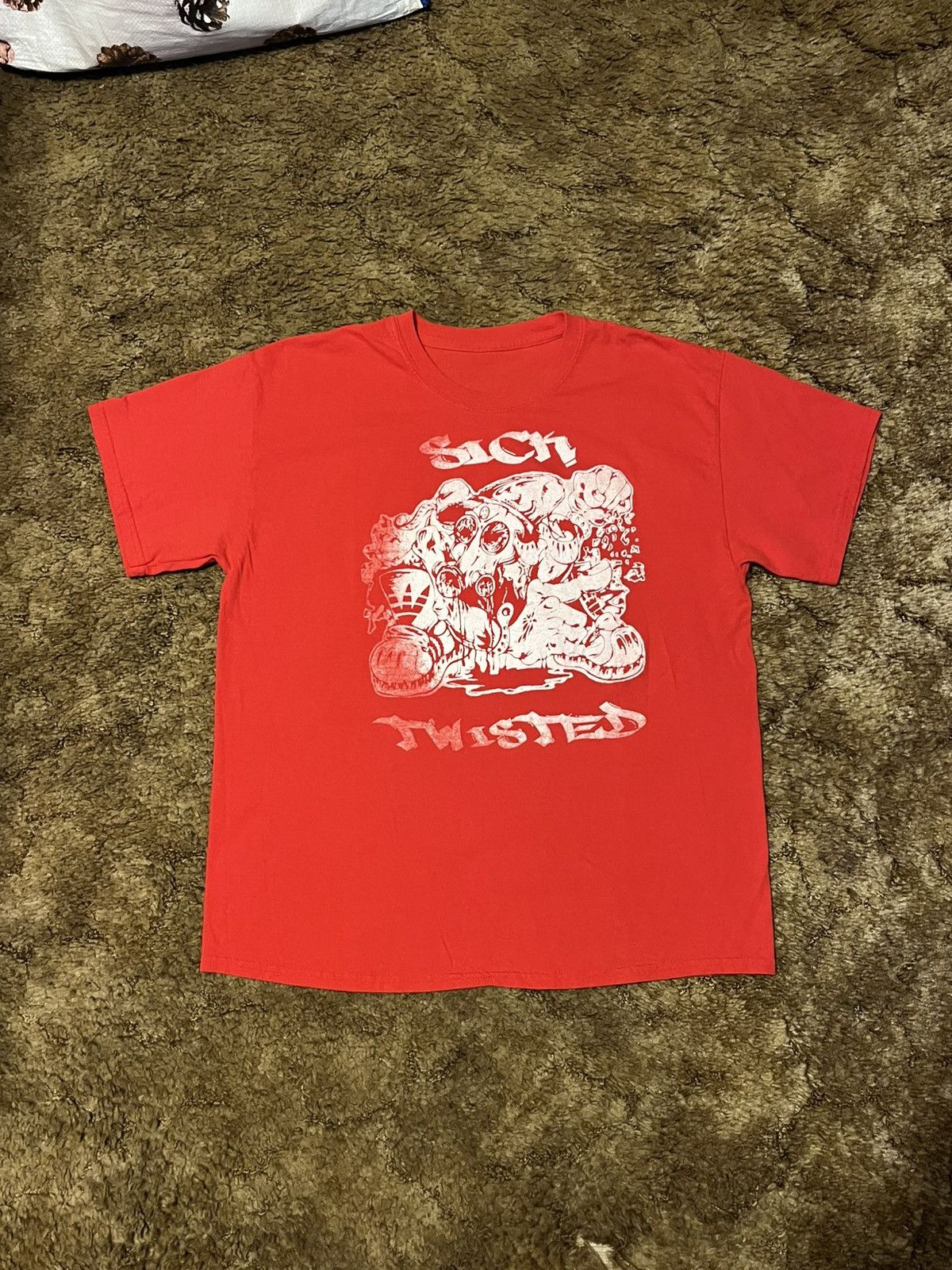 Vintage Y2K "Sick N Twisted" Skater Faded Graphic Tee Red Large Size US L / EU 52-54 / 3 - 1 Thumbnail