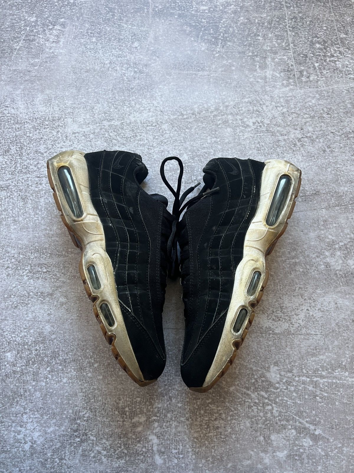 Nike Air Max 95 Triple Black Size US 10 / EU 43 - 3 Thumbnail