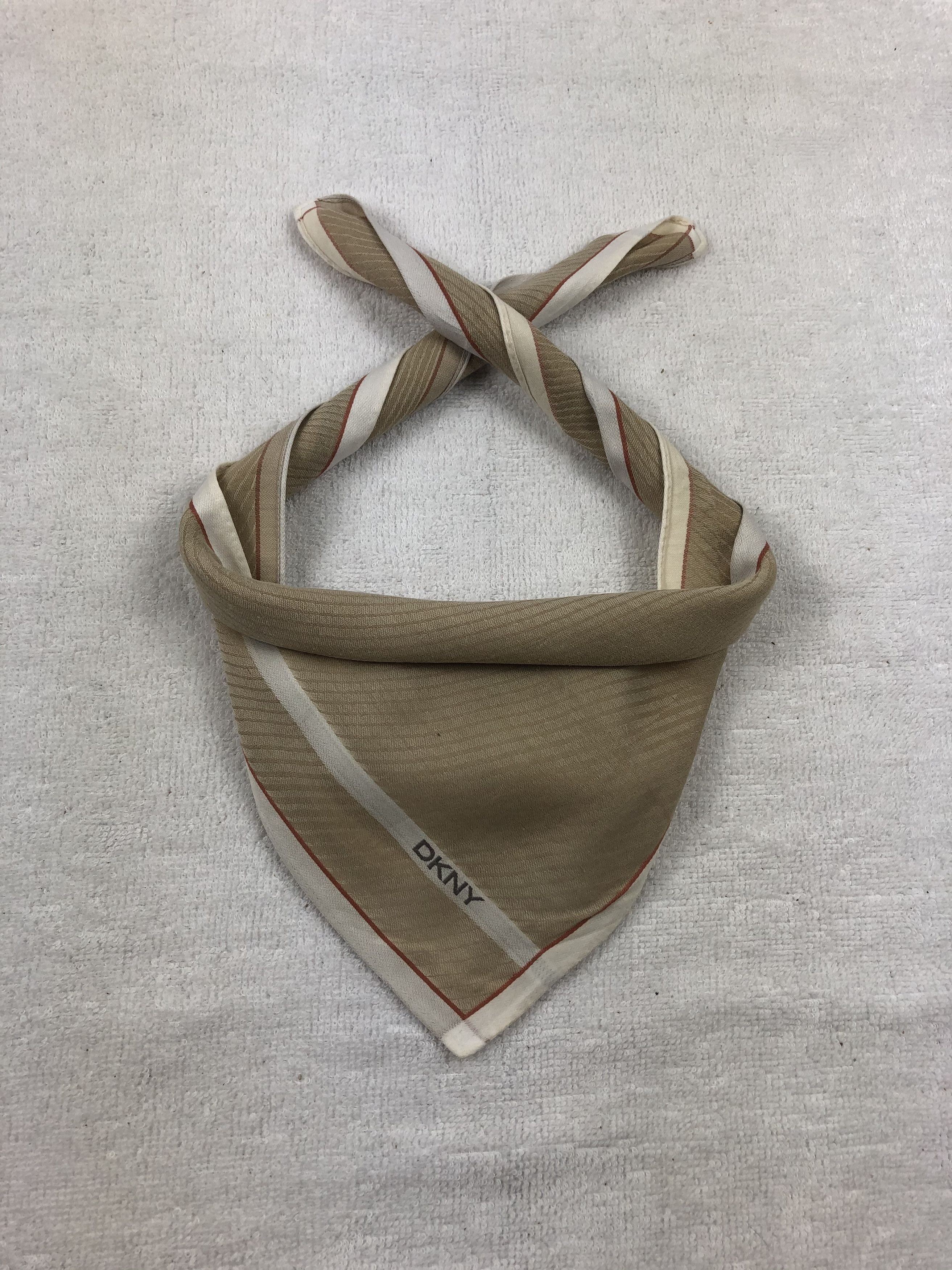 DKNY × Vintage DKNY Handkerchief / Bandana / Neckerchief Size ONE SIZE - 1 Thumbnail