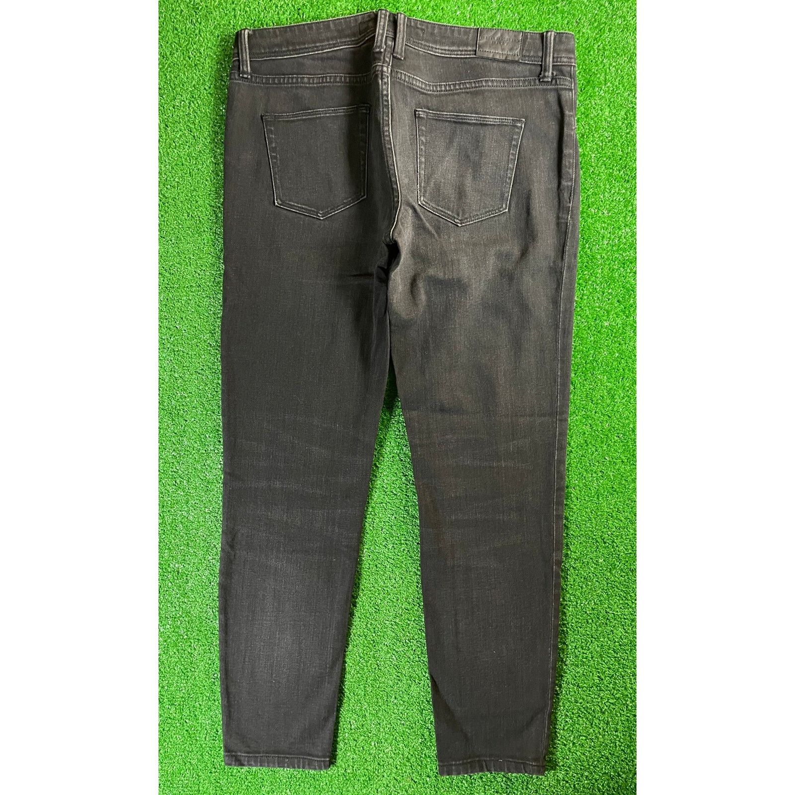 Burberry Burberry Brit Skinny Low Rise 30 x 27 Smoky Black Jeans Size 30" / US 8 / IT 44 - 5 Thumbnail