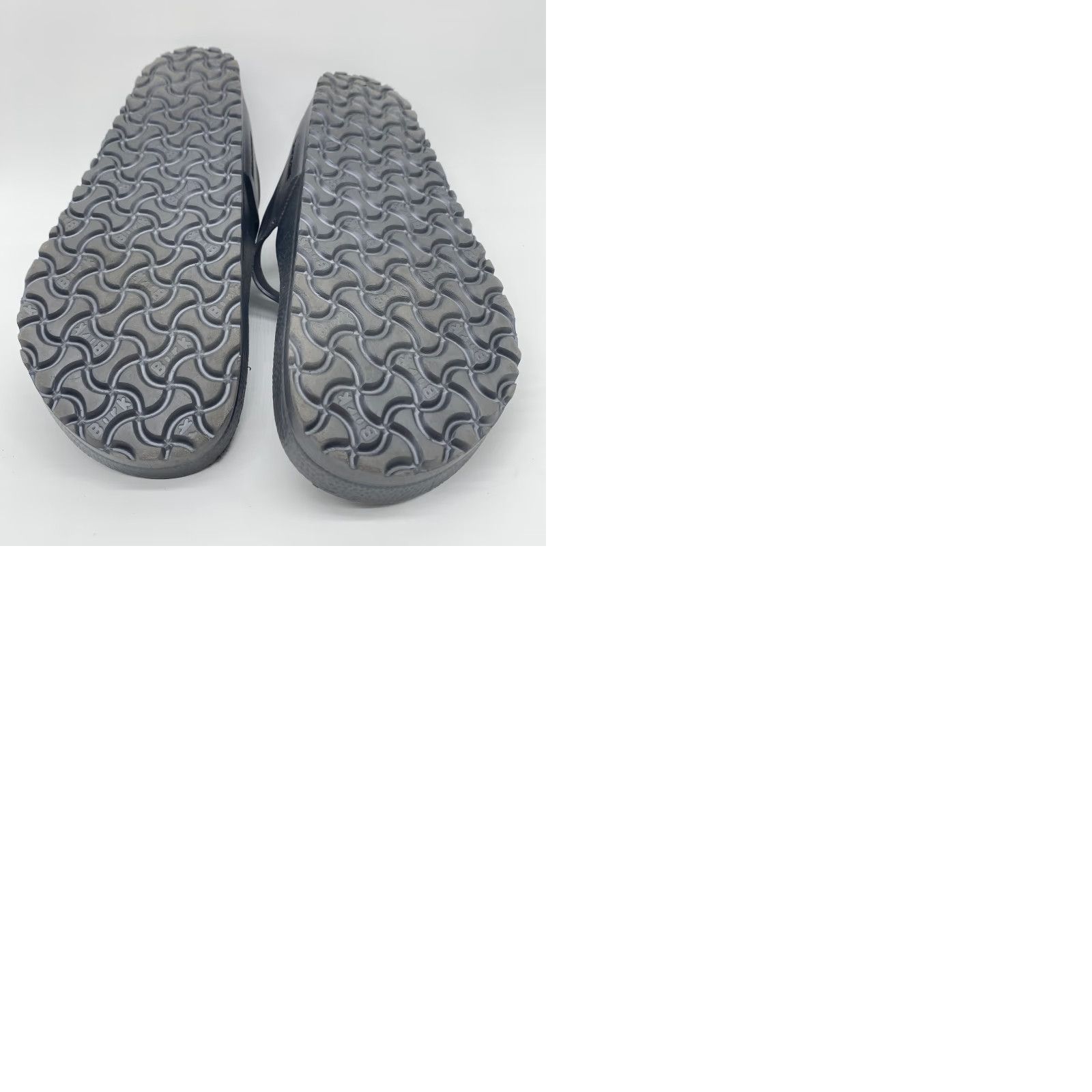 Birkenstock Birkenstock Gizeh Birko-Flor Titanium Womens Size 12 Sandal Rubber Birkenstock Gizeh Birko-Flor Size US 12 / IT 42 - 9 Thumbnail