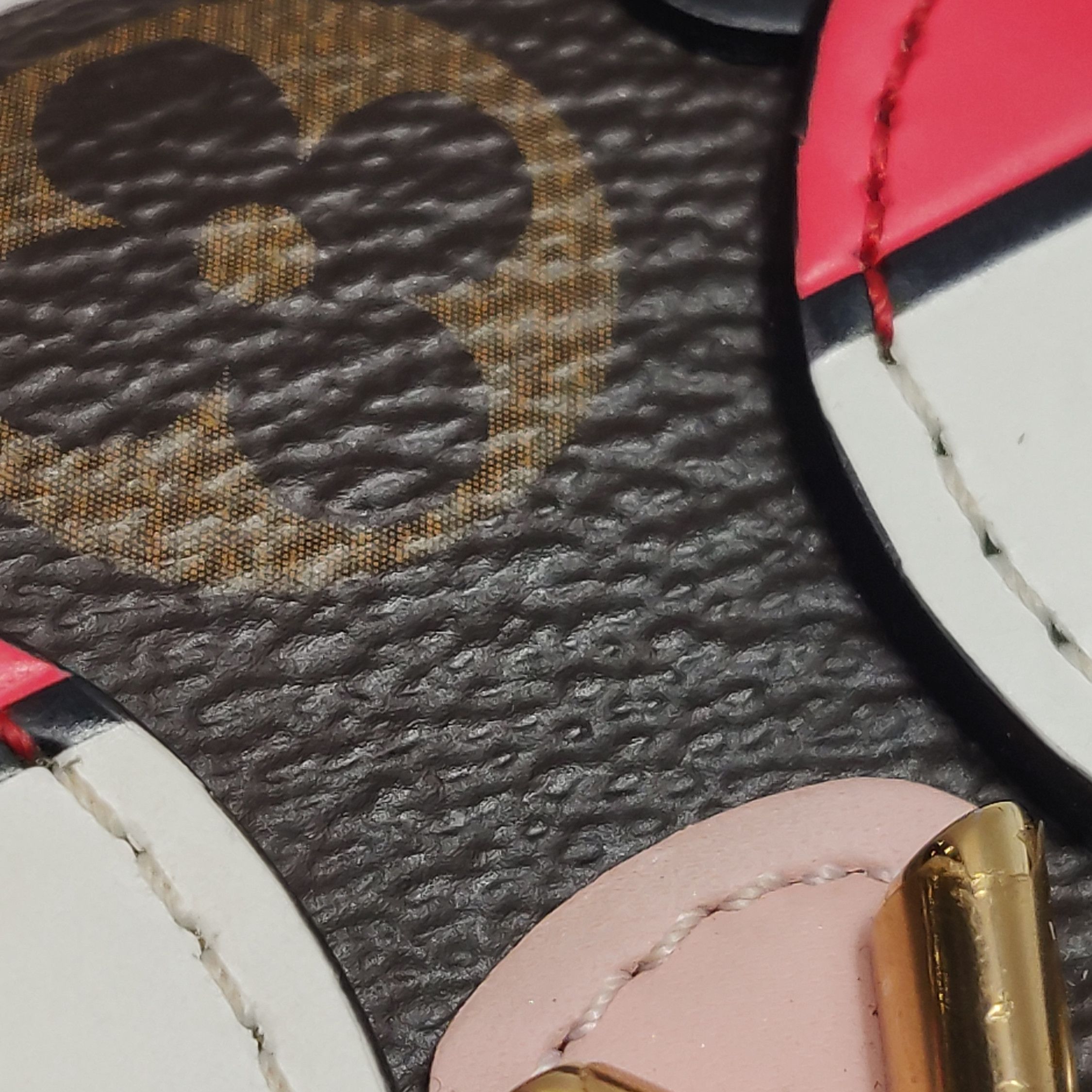 Louis Vuitton Louis Vuitton (LV) Victorine leather colorblock bird patter Size ONE SIZE - 6 Thumbnail