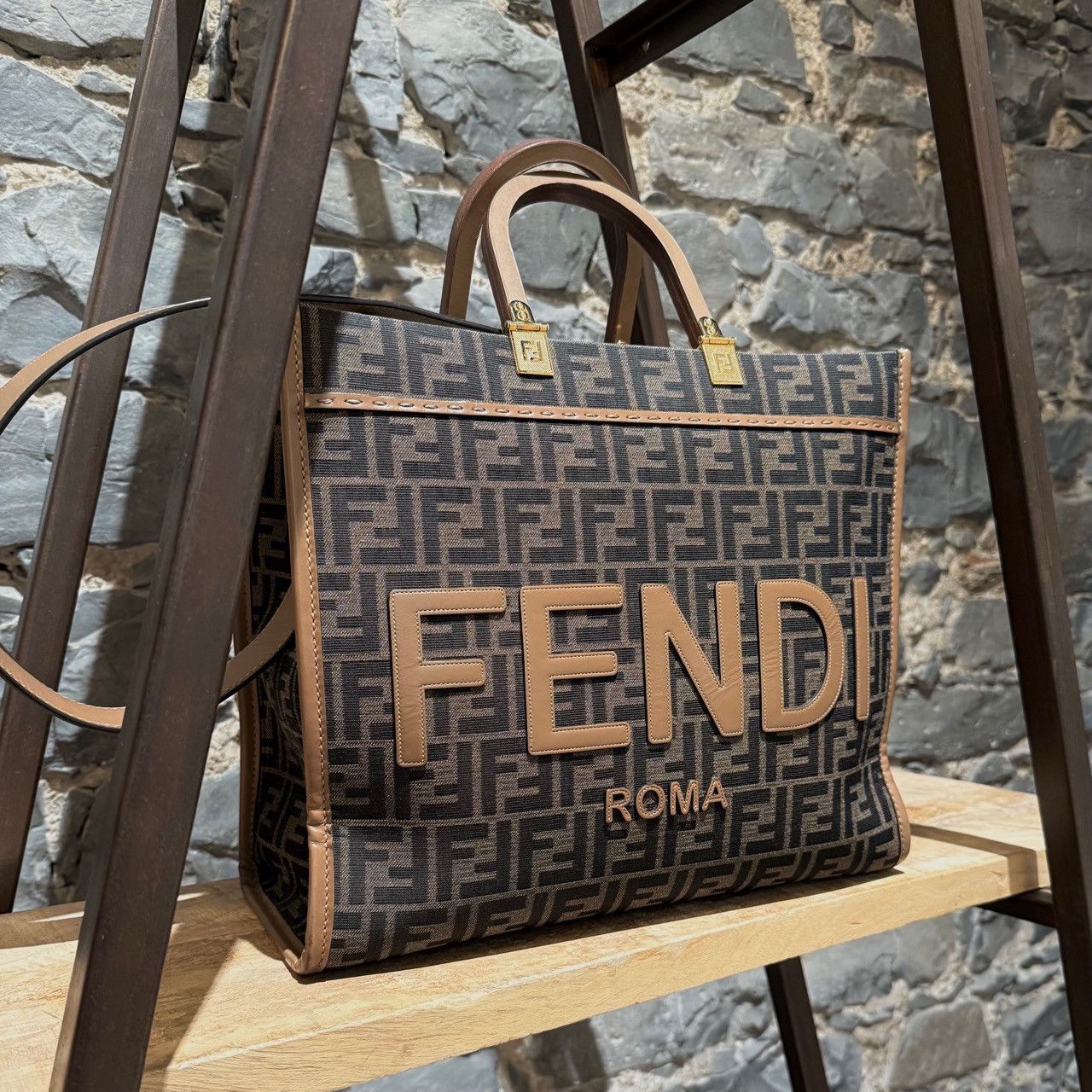 Fendi Fendi Sunshine Medium FF Jacquard Tote Bag Size ONE SIZE - 2 Thumbnail